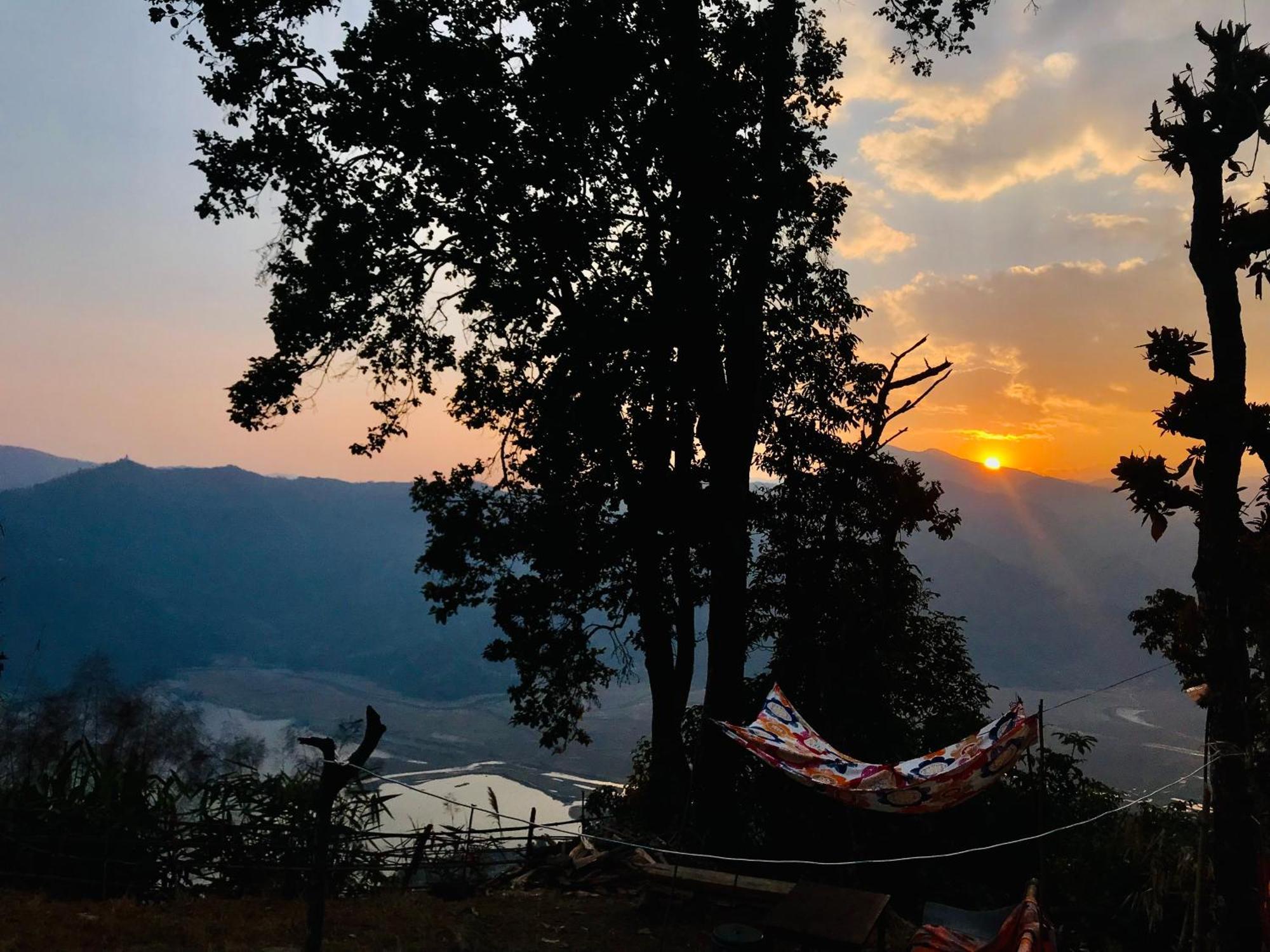 Hom'S Homestay & Farmstay Sarangkot Pokhara Exterior foto